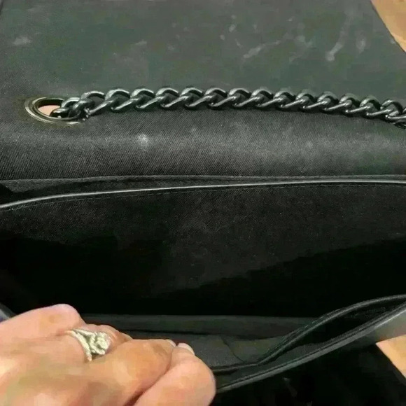 ALDO Black Greenwald Crossbody Quilted Bag Purse With Chain Strap Flap Closure - Picture 4 of 4